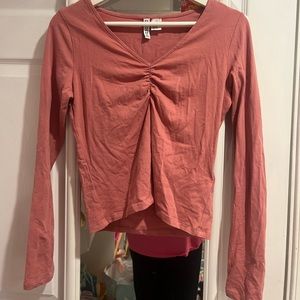 h&m blush pink long sleeve top